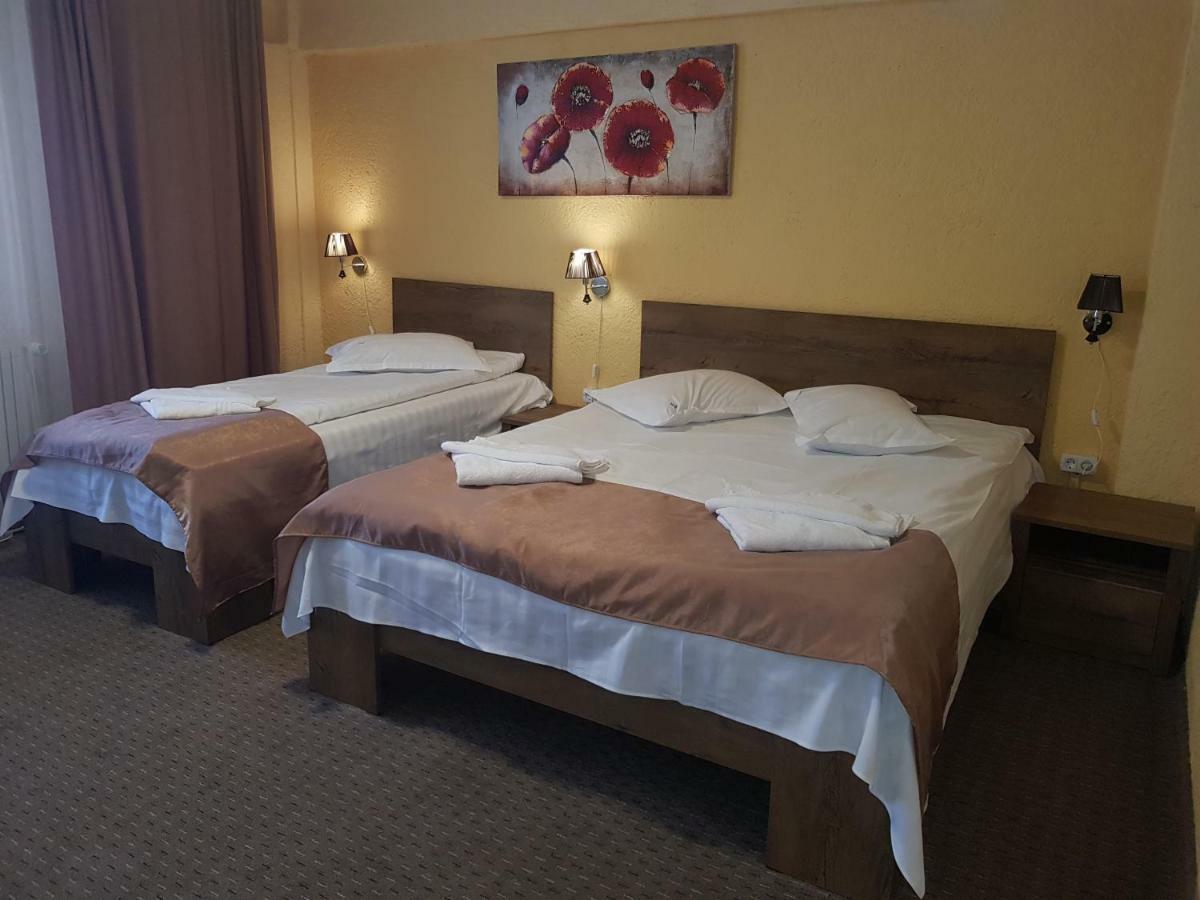 Cabana Fulg De Nea Predeal Esterno foto