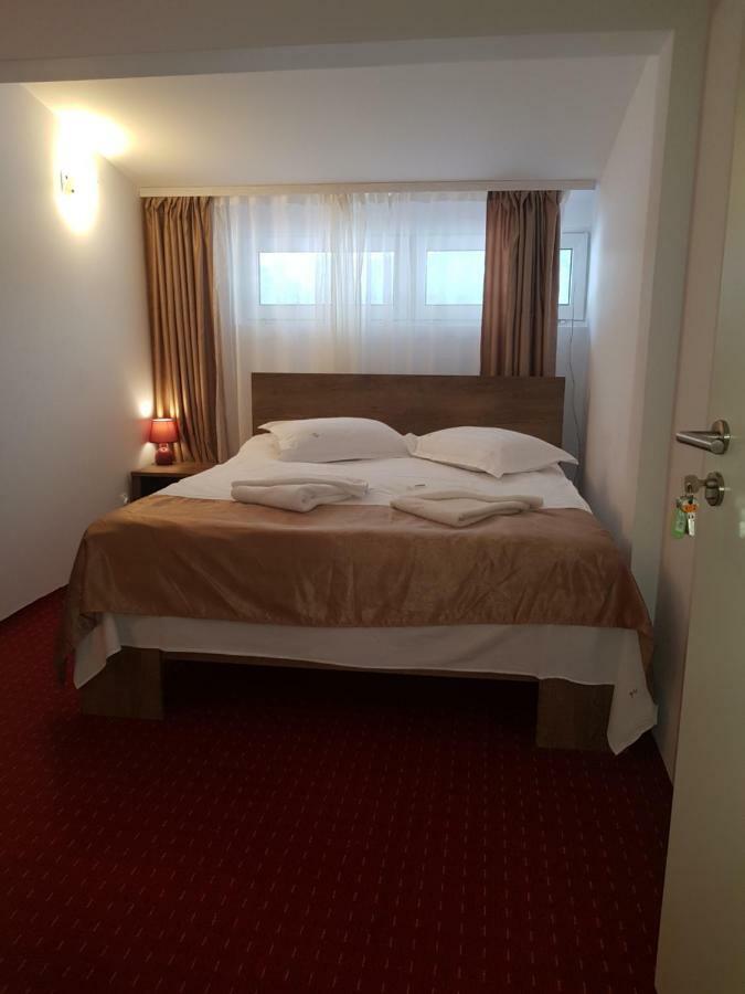 Cabana Fulg De Nea Predeal Esterno foto