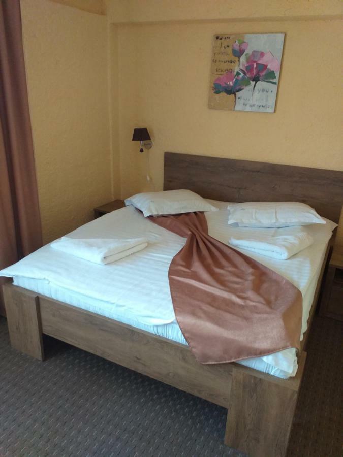 Cabana Fulg De Nea Predeal Esterno foto